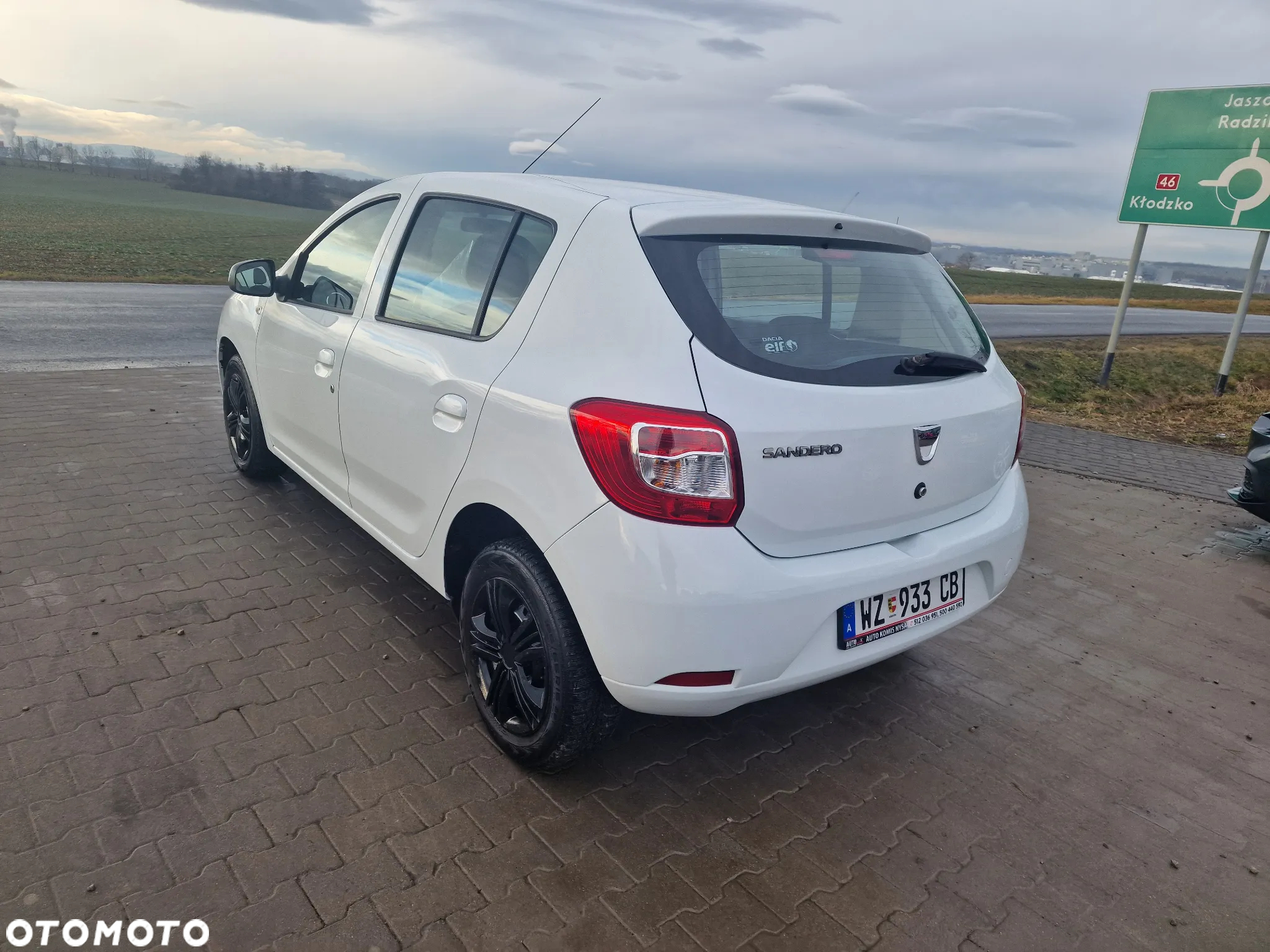Dacia Sandero TCe 90 S&S Laureate - 11