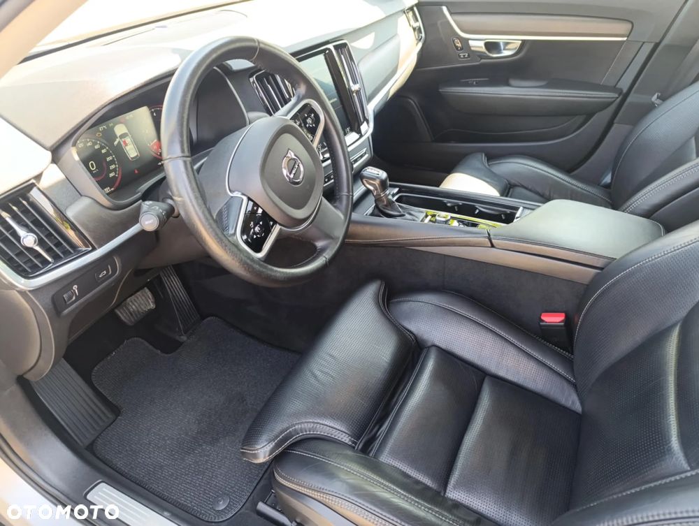 Volvo V90 T5 GPF Momentum - 3