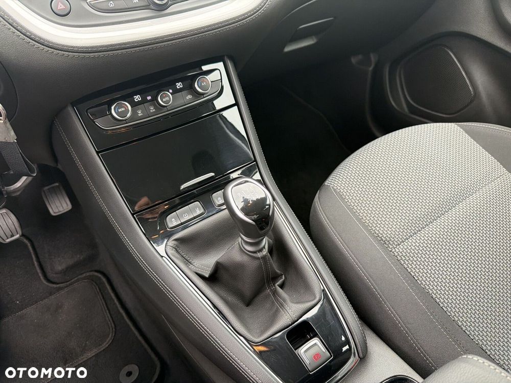 Opel Grandland X 1.2 T GPF Enjoy S&S - 16