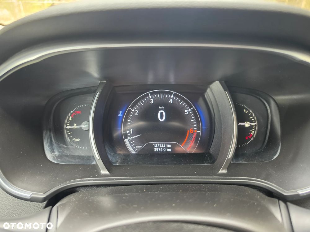 Renault Megane 1.6 SCe Business - 21