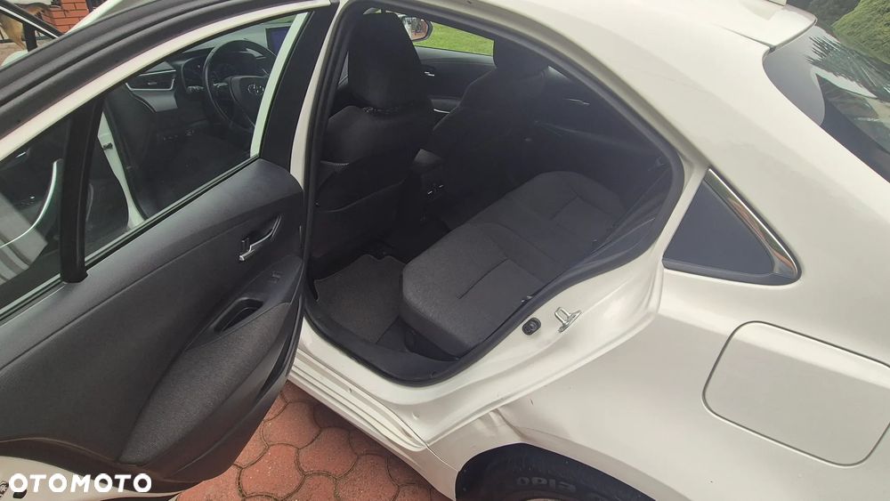 Toyota Corolla 1.8 Hybrid Comfort - 12