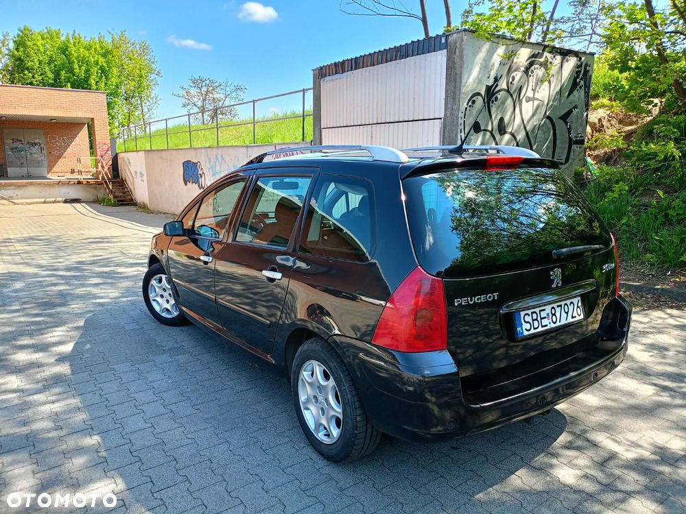 Peugeot 307 2.0 - 28