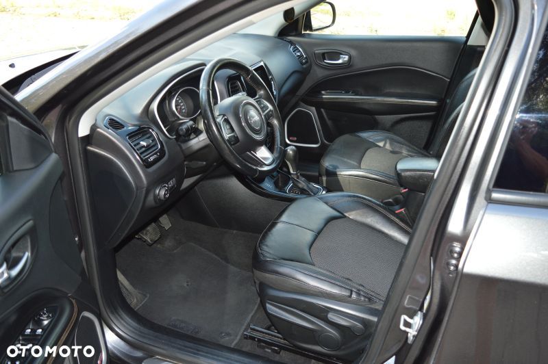 Jeep Compass - 20