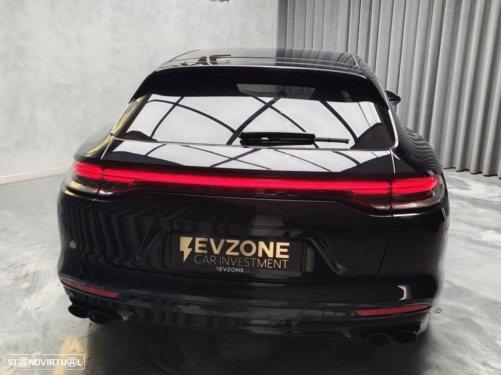 Porsche Panamera Sport Turismo 4S E-Hybrid - 6