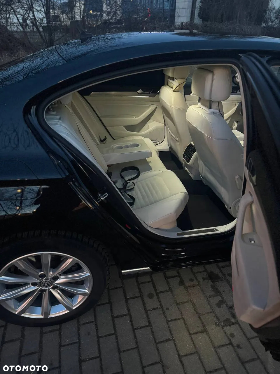 Volkswagen Passat 2.0 TDI BMT Highline DSG7 - 8