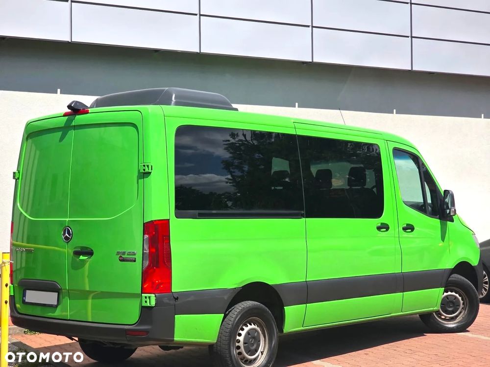 Mercedes-Benz Sprinter - 4
