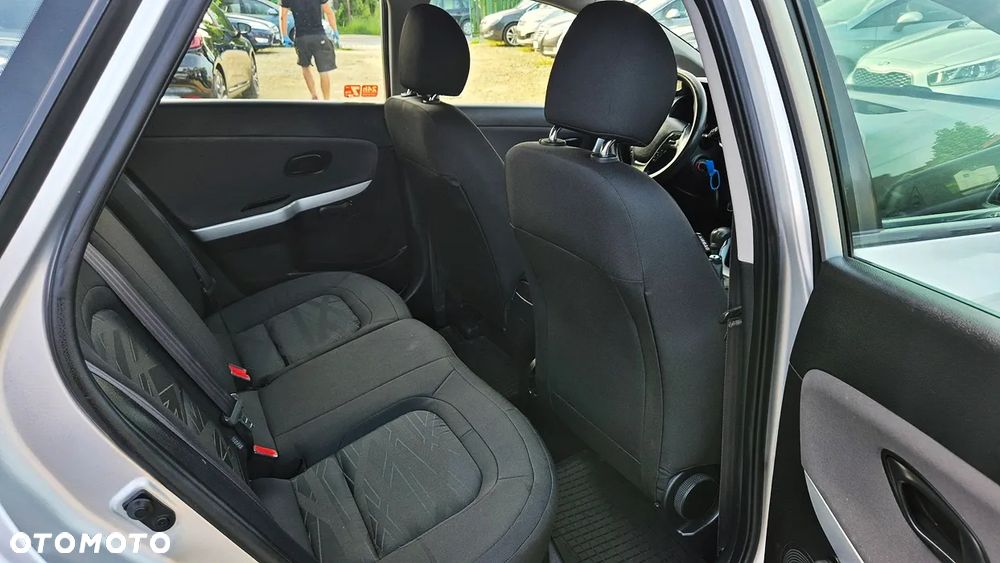 Kia Ceed Cee'd 1.6 GDI XL - 36