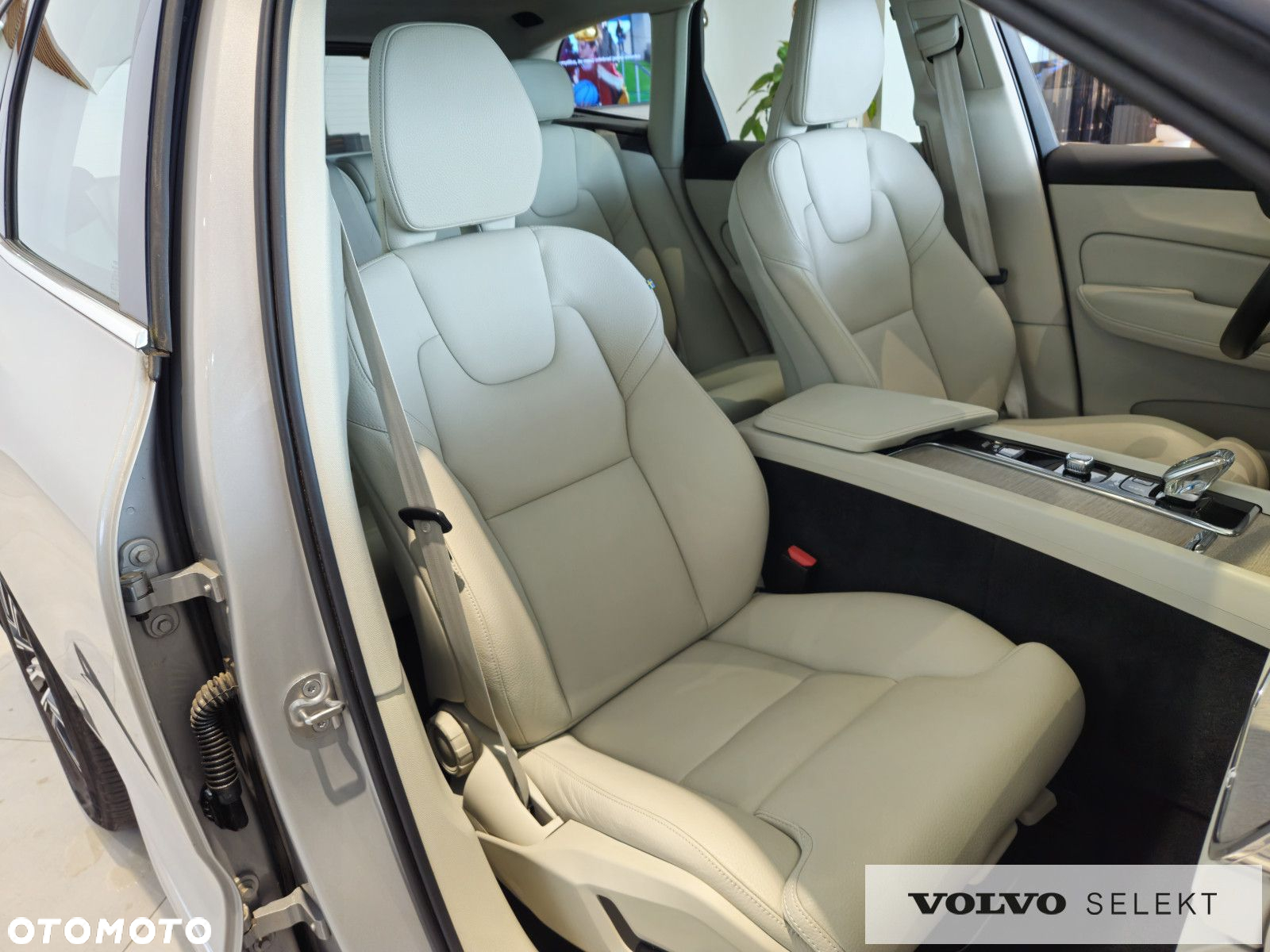 Volvo XC 60 - 28