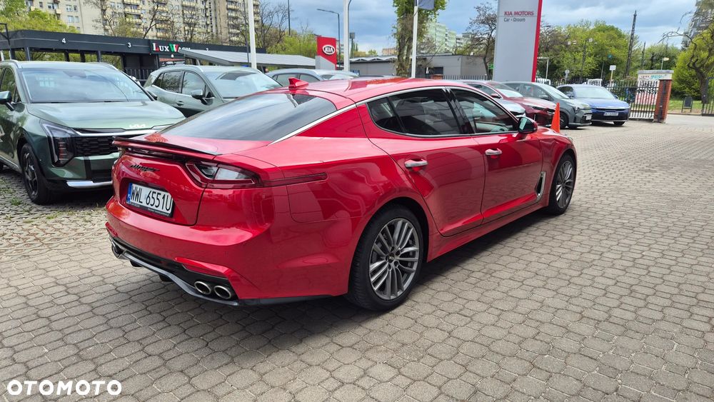 Kia Stinger 2.0 T-GDI L - 12