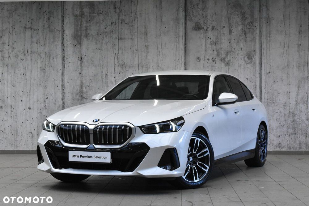 BMW Seria 5 520d mHEV M Sport - 2