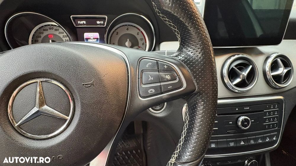 Mercedes-Benz GLA 200 d 4MATIC Aut. - 20