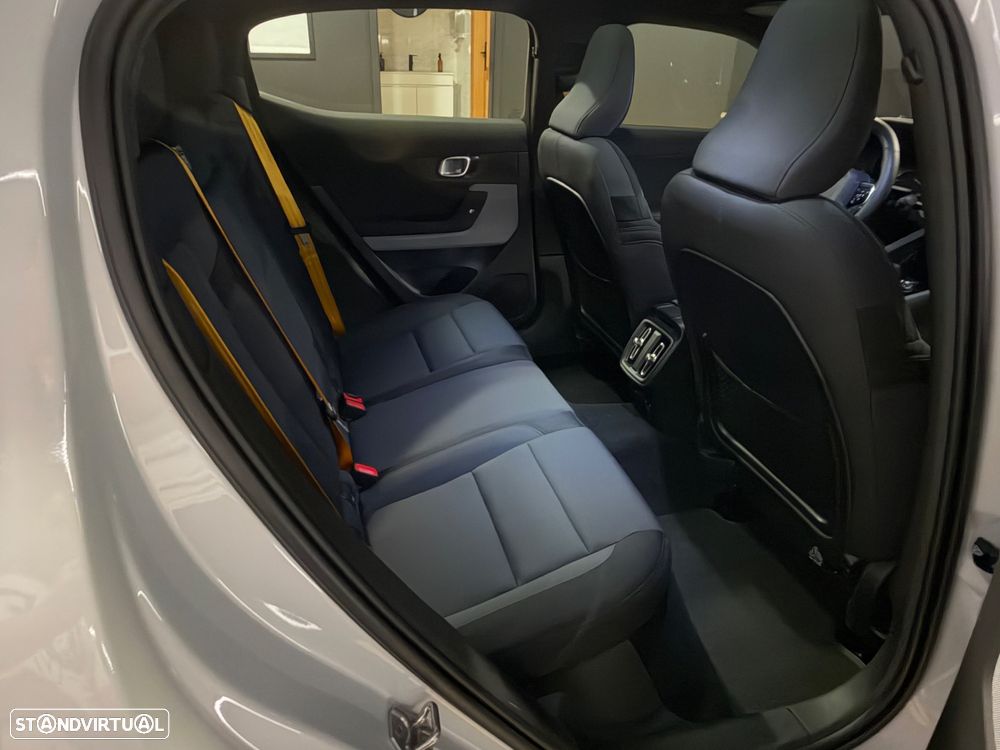 Polestar 2 Long Range 78 kWh AWD Performance - 42