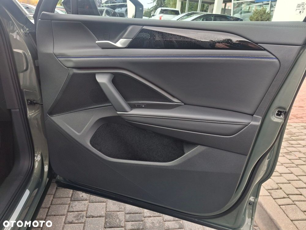 Volkswagen Tiguan - 17