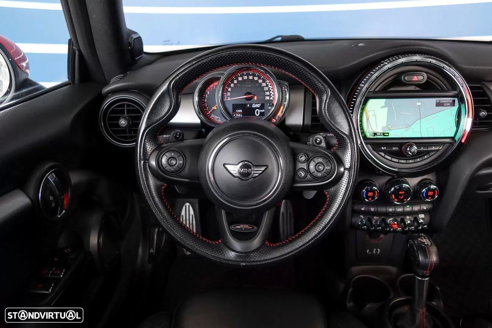 MINI Cabrio John Cooper Works Auto Desportiva - 12