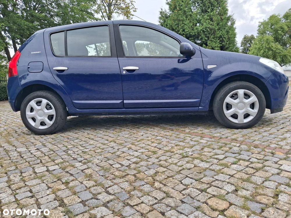 Dacia Sandero - 9