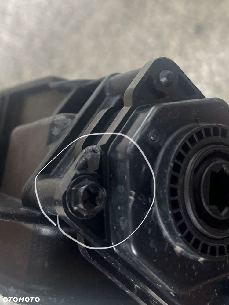 HYUNDAI IONIQ 5 ROLETA WLOT POWIETRZA LEWY - 7