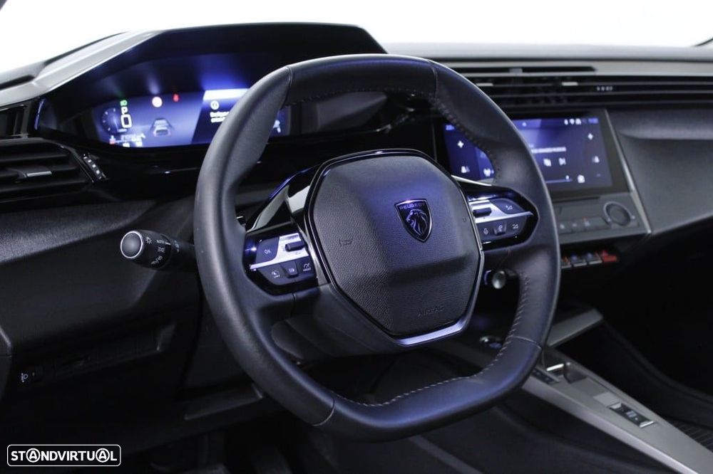 Peugeot 408 1.2 Hybrid Allure e-DCS6 - 22