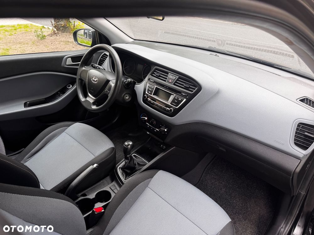 Hyundai i20 1.2 BlueDrive Classic + - 10