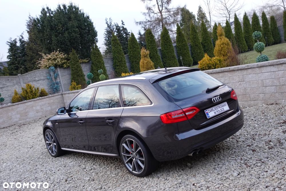 Audi A4 Avant - 14