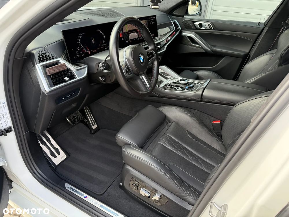 BMW X6 M60i xDrive - 11