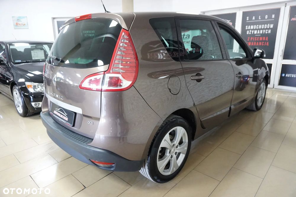 Renault Scenic dCi 110 Expression - 9