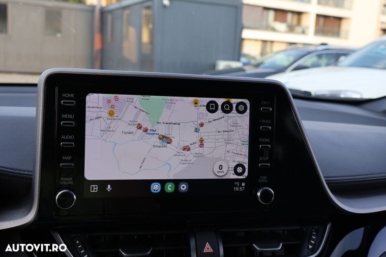 Toyota C-HR Flow - 22