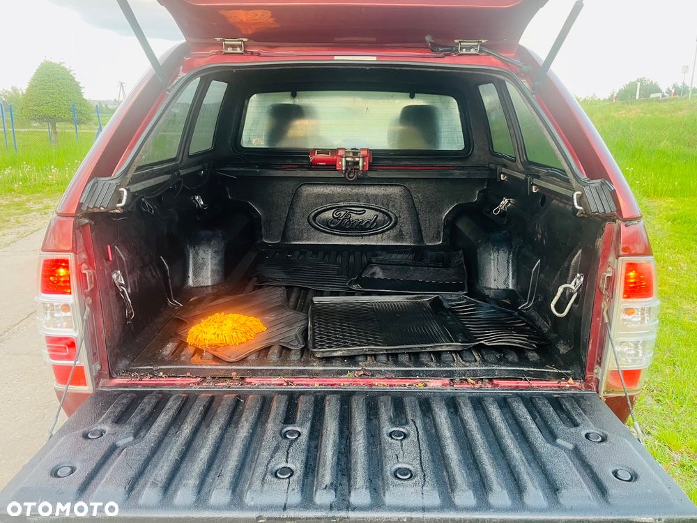 Ford Ranger 2.5 TDCi DC XLT - 14