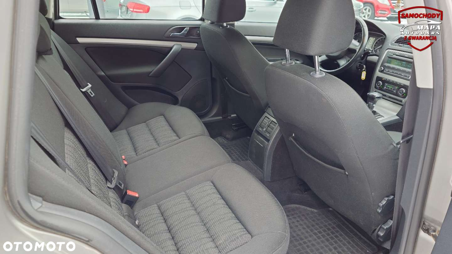 Skoda Octavia 1.4 TSI Ambiente DSG - 20