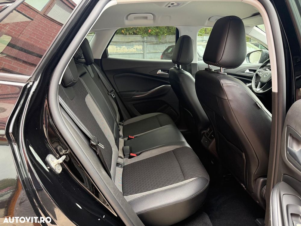 Opel Grandland X 1.2 Start/Stop Automatik INNOVATION - 8
