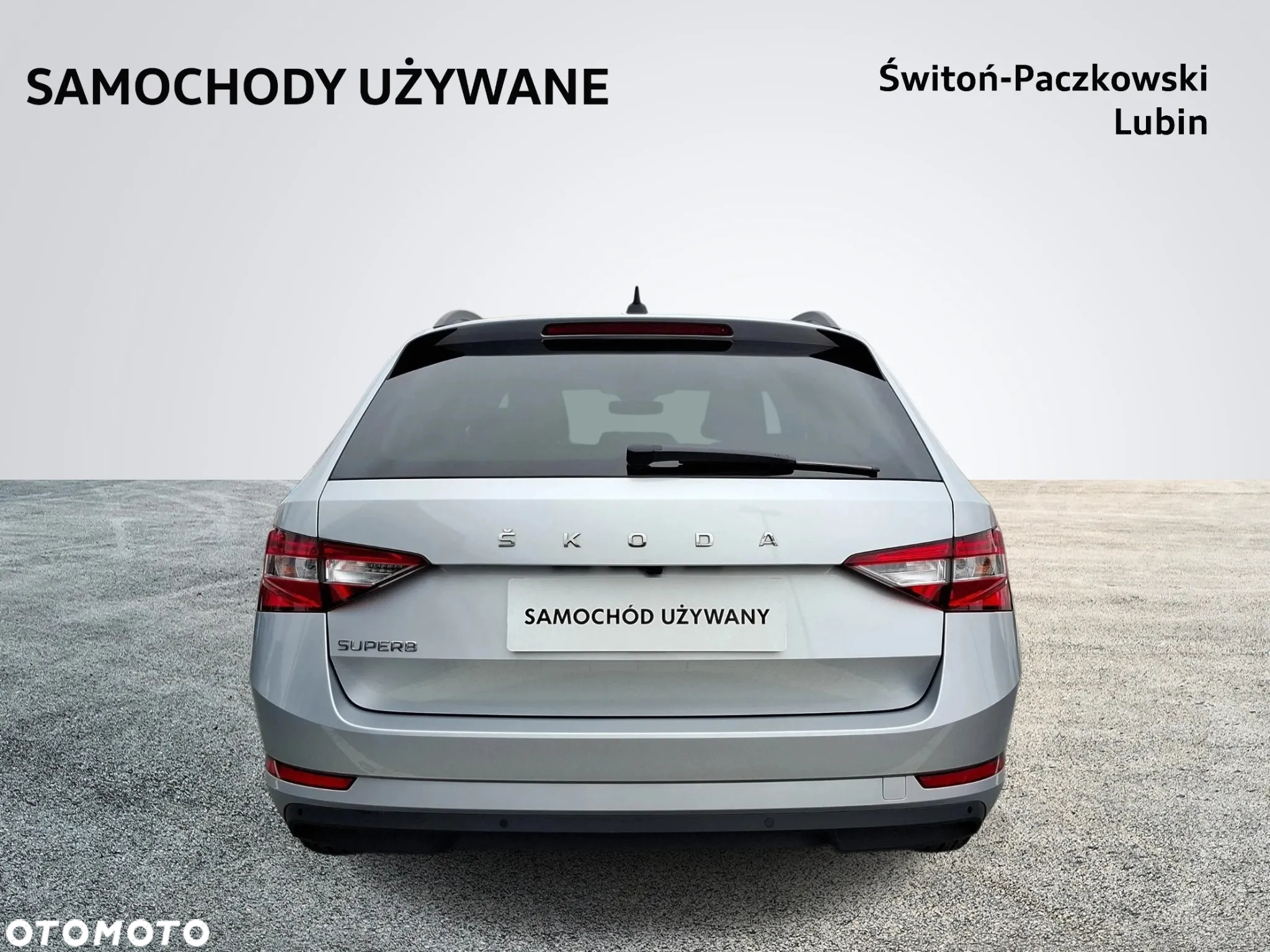 Skoda Superb Combi 2.0 TDI DSG Ambition - 4