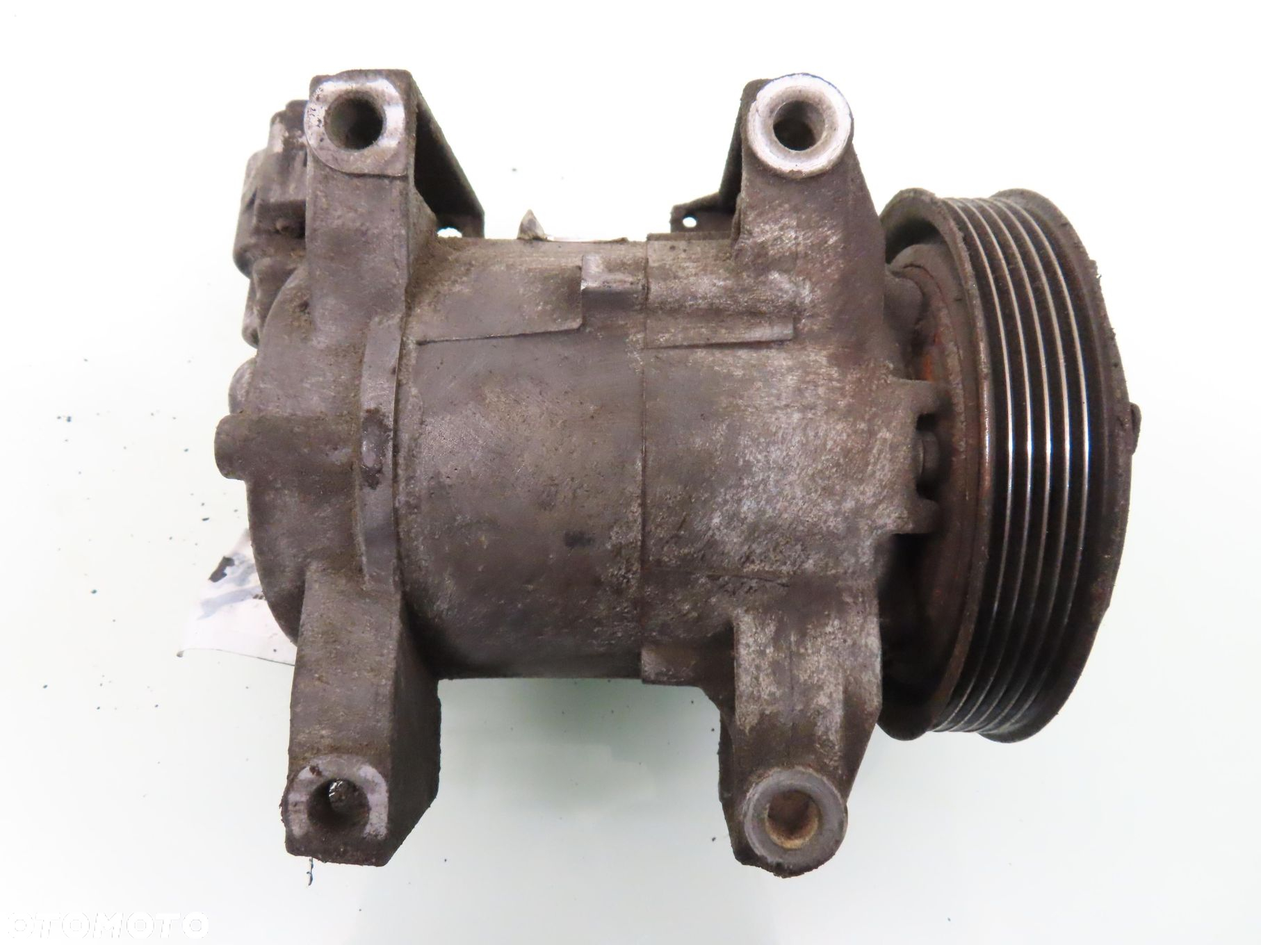 KOMPRESOR KLIMATYZACJI NISSAN ALMERA II N16 1.5 926009F510 - 2