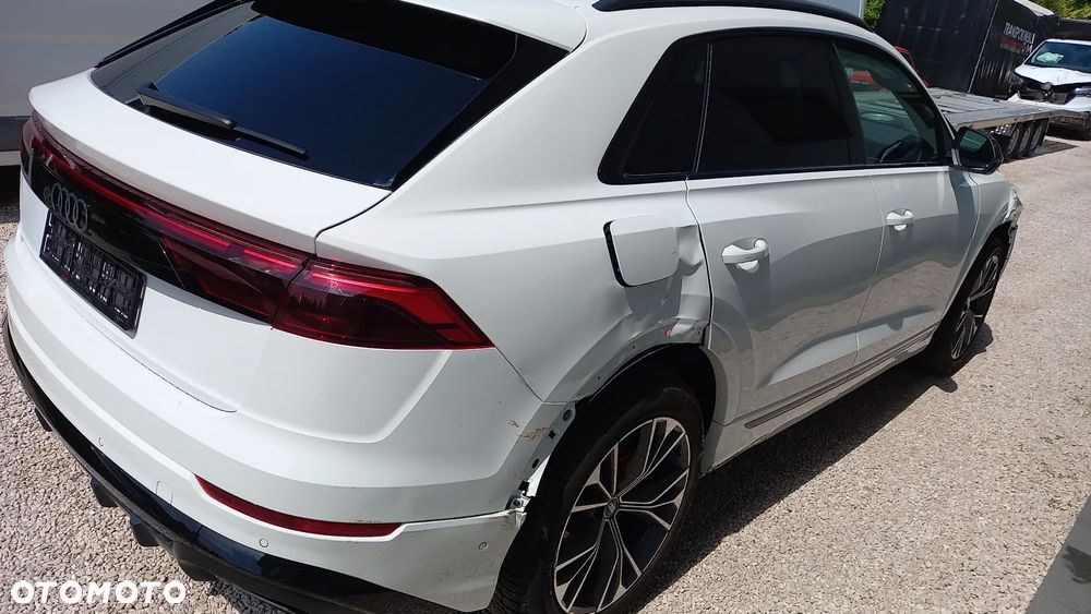 Audi Q8 - 1