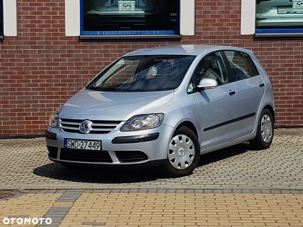 Volkswagen Golf Plus 1.6 Comfortline Tiptr - 4