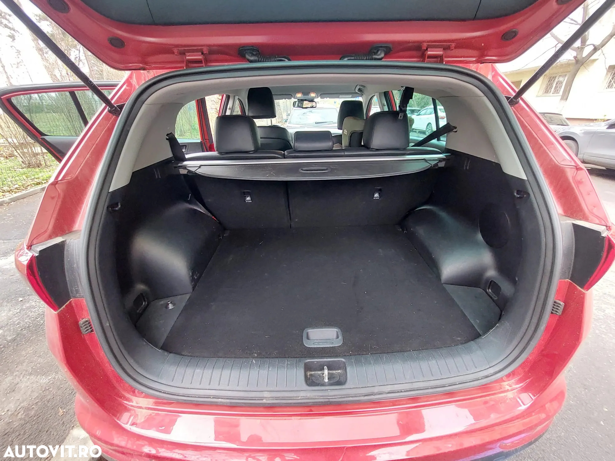 Kia Sportage 2.0 DSL 6AT 4x4 Style - 8