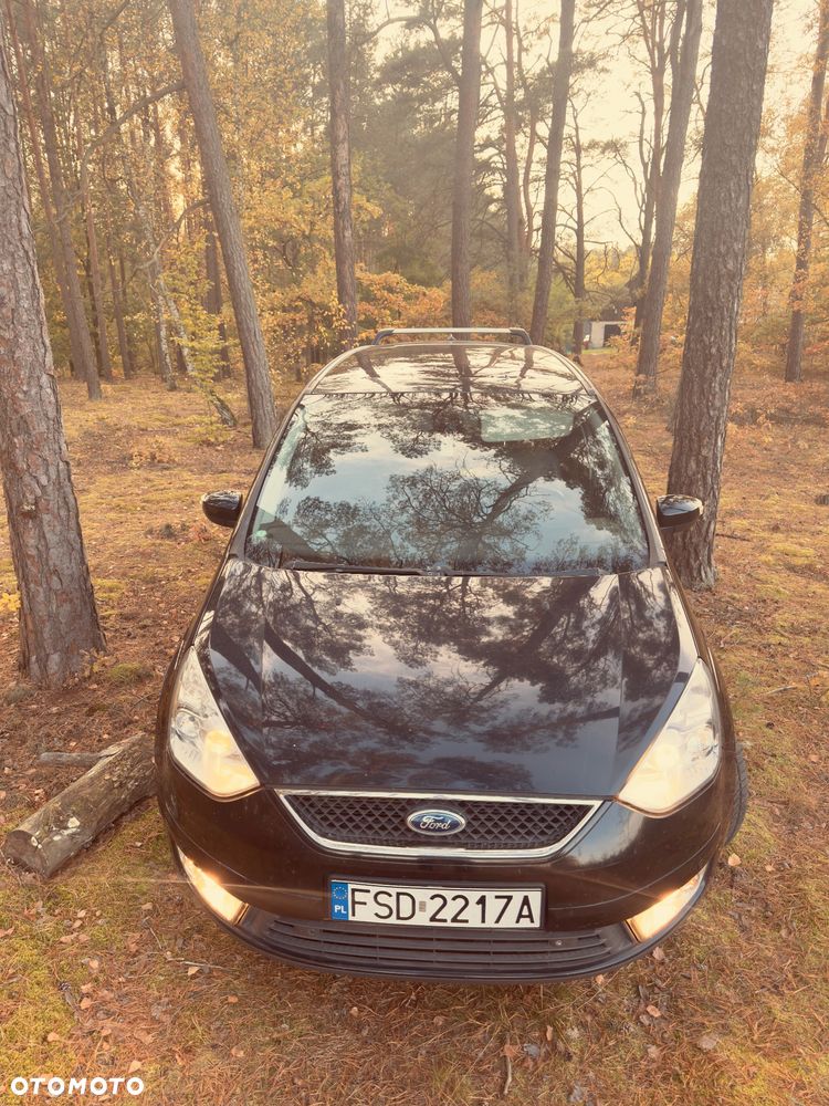 Ford Galaxy - 3