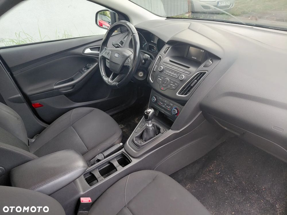 Ford Focus - 15