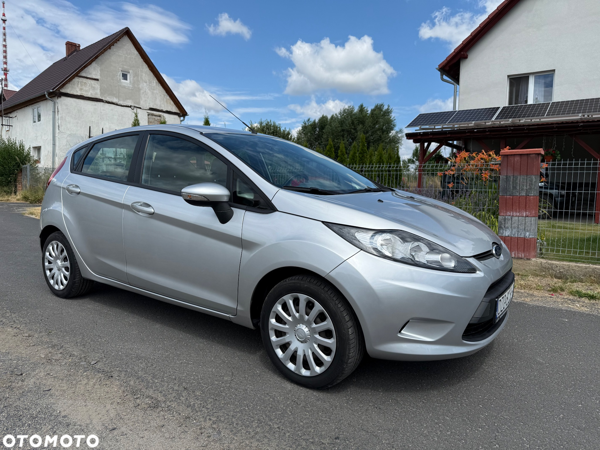 Ford Fiesta 1.25 Ambiente - 2