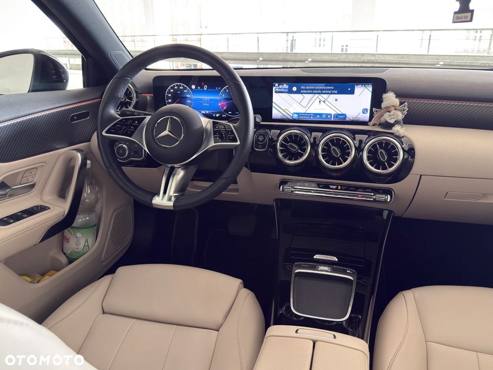 Mercedes-Benz Klasa A 250 4-Matic Progressive 7G-DCT - 19