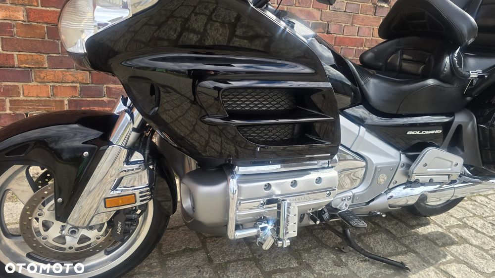 Honda GL - 7