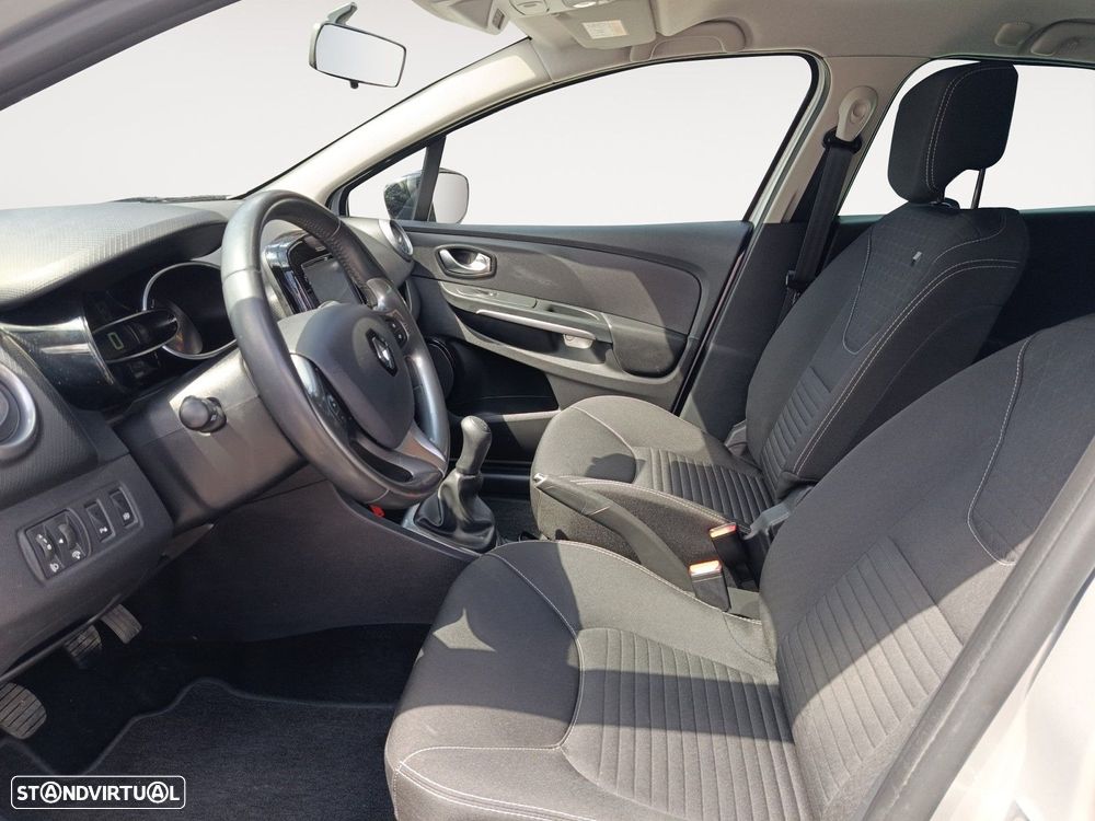 Renault Clio Sport Tourer 0.9 TCE Dynamique S - 9