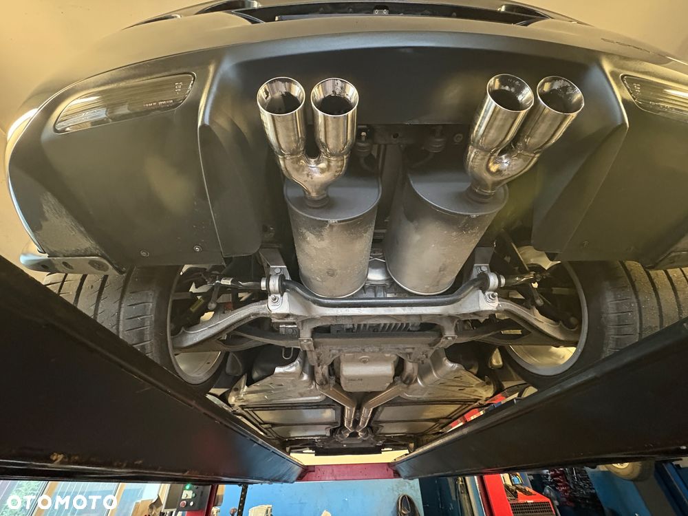Chevrolet Corvette 6.0 V8 - 21
