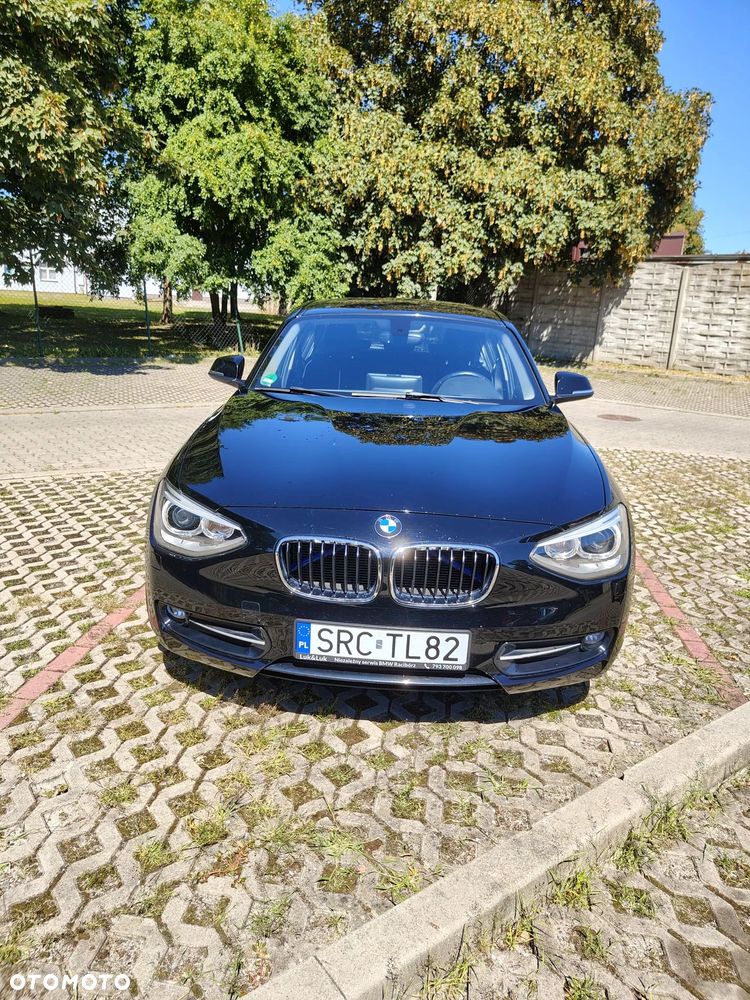 BMW Seria 1 116i Sport Line - 2
