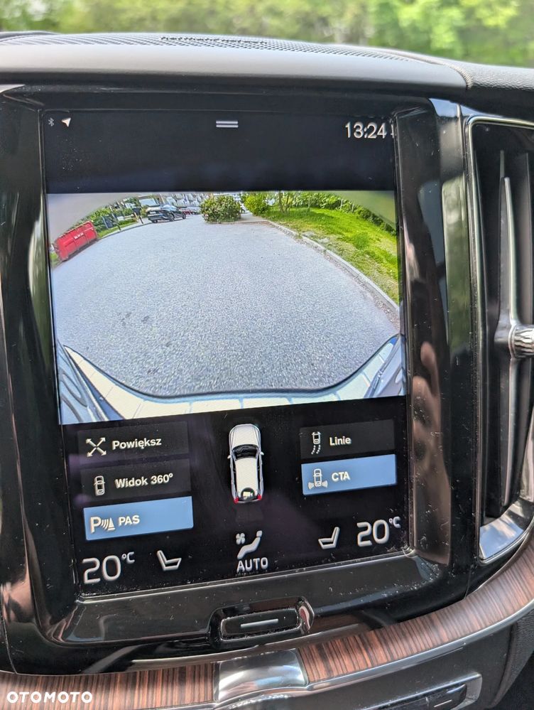 Volvo XC 60 - 30