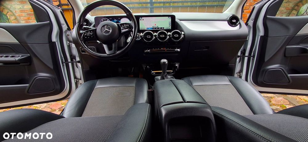 Mercedes-Benz Klasa B 180 Style - 9
