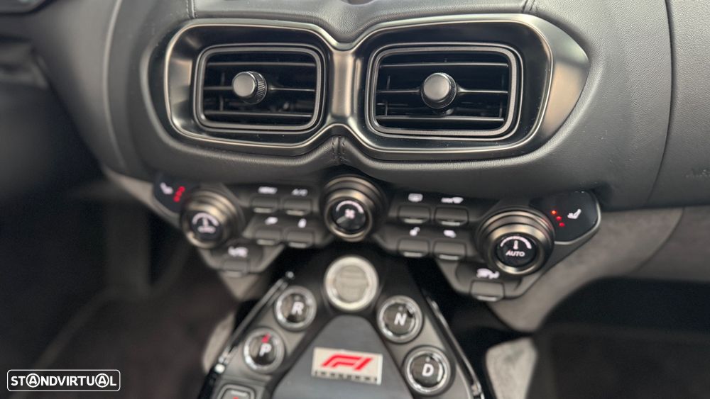 Aston Martin Vantage Roadster V8 F1 Edition - 18