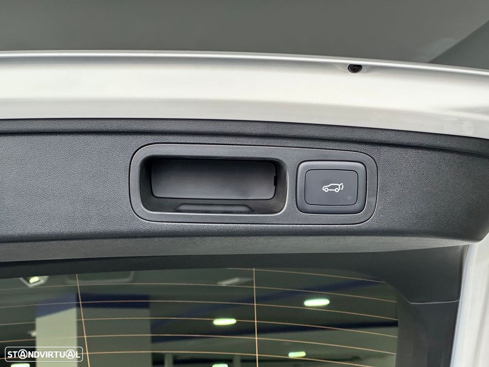 MG HS 1.5 Plug-in Hybrid Luxury - 22