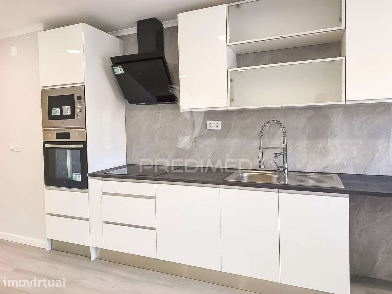 Apartamento T4 Totalmente Remodelado | Amora - Grande imagem: 3/29