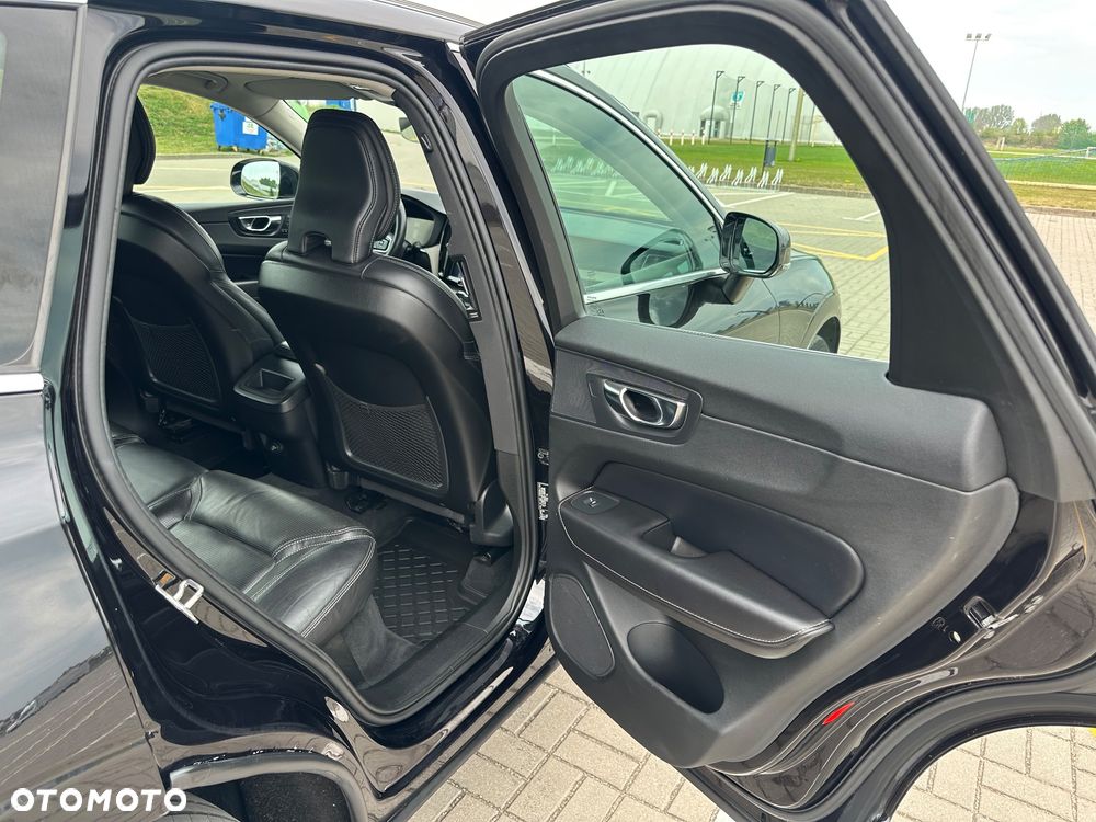 Volvo XC 60 D4 SCR AWD Inscription - 23