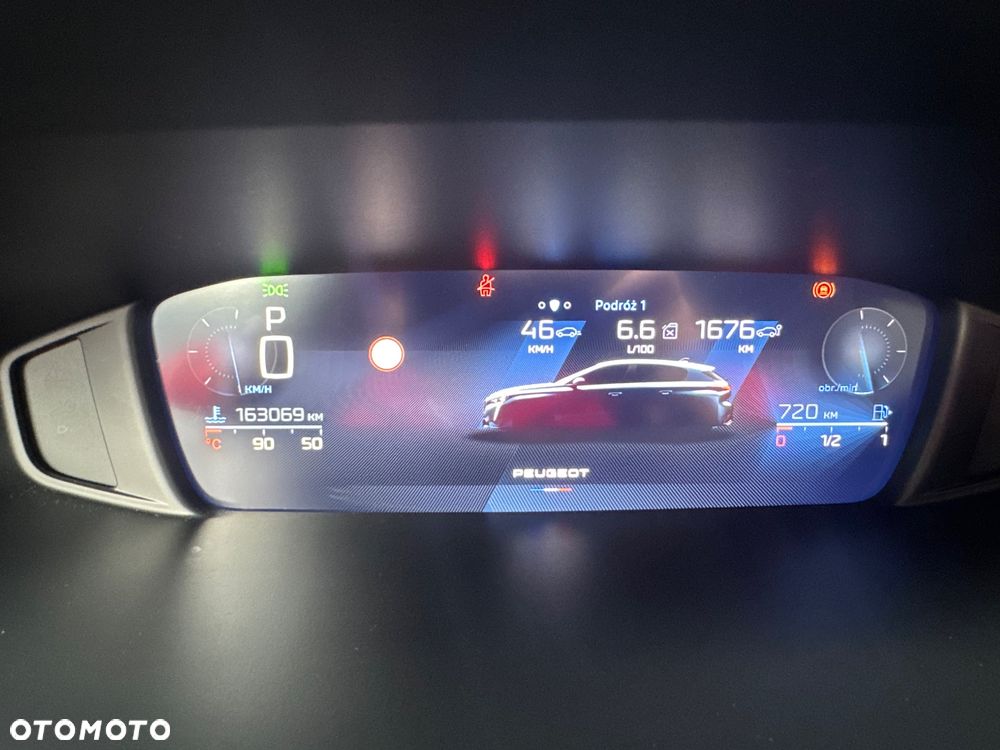 Peugeot 308 1.2 PureTech Allure S&S EAT8 - 18