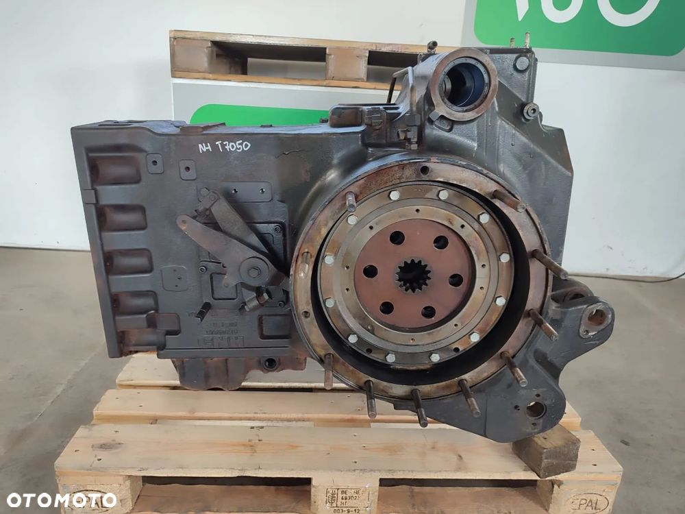 Dyferencjał tył 87650218 NEW HOLLAND T7050 - 6
